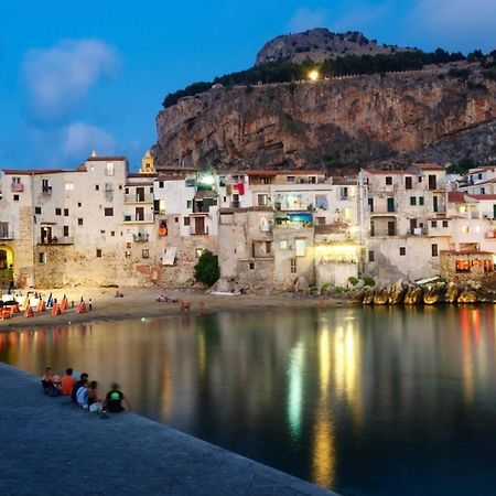 Casa Marina, La Terrazza Sul Mare Acomodação com café da manhã Cefalù Exterior foto