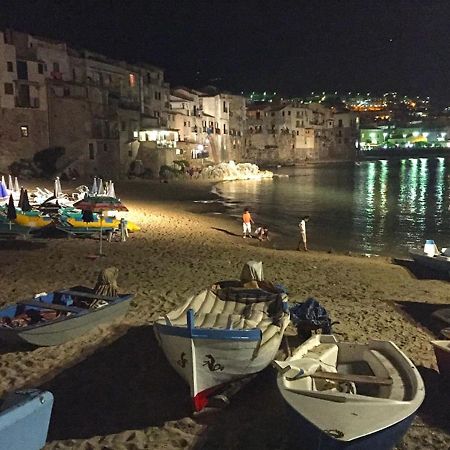 Casa Marina, La Terrazza Sul Mare Acomodação com café da manhã Cefalù Exterior foto